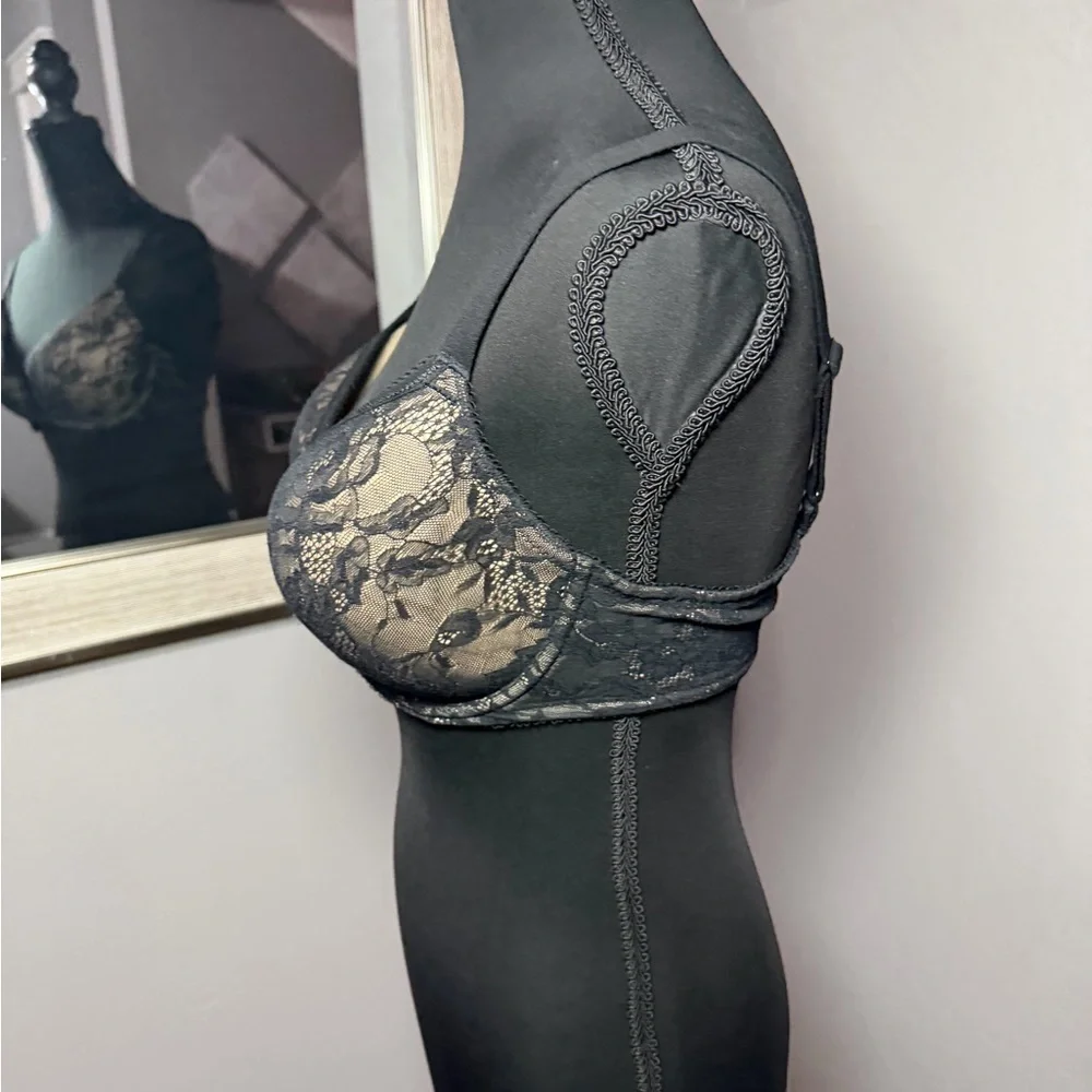 Wacoal Lace Finesse T-Shirt Bra Size 34DD